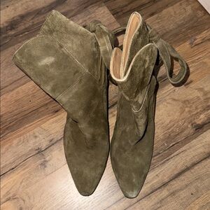 Banana Republic Canton Olive Suede Tie Ankle Boots